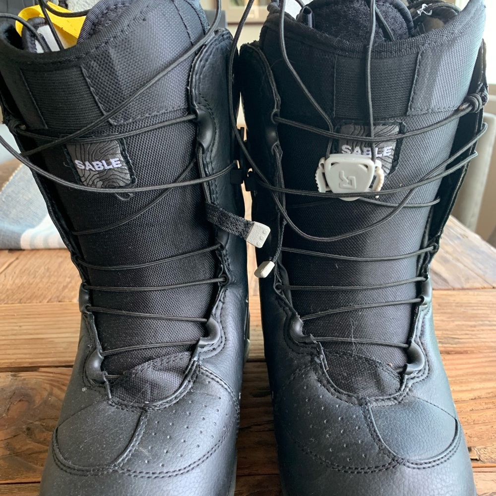 Burton Size 8 Women’s Snowboard boots Imprint 3 Sable